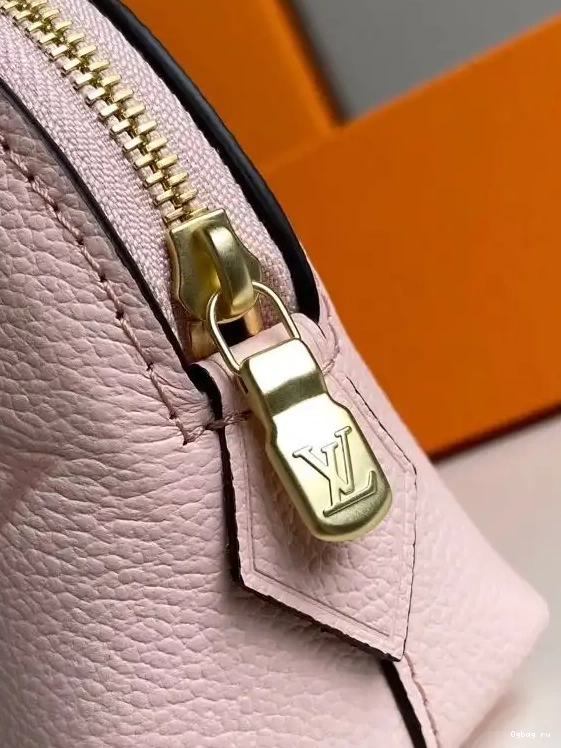 LOUIS VUITTON COSMETIC POUCH 0619